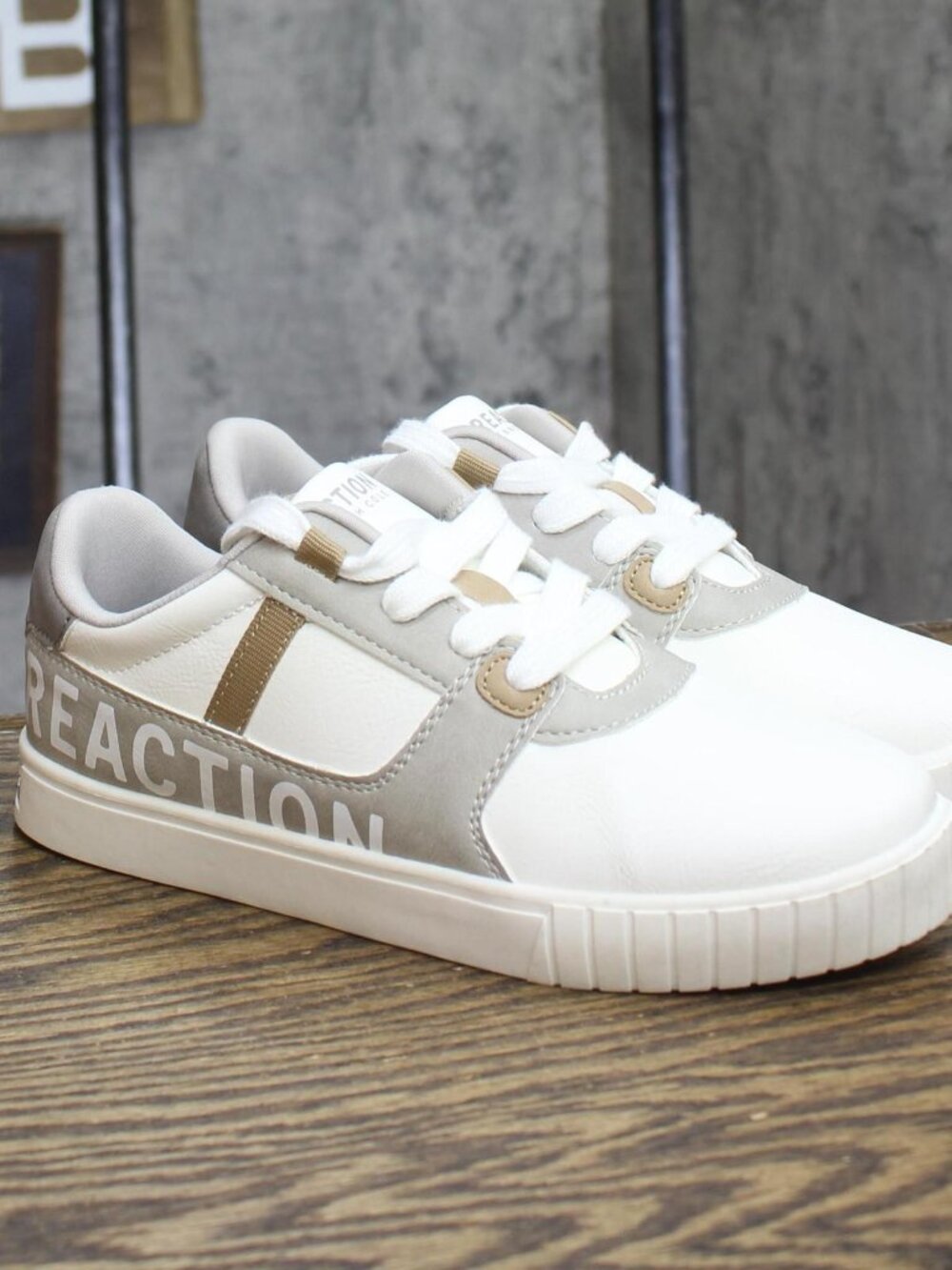 Reaction by Kenneth Cole Boys Colorblock Run Walk Sneakers KCR823 Gray Multi 3